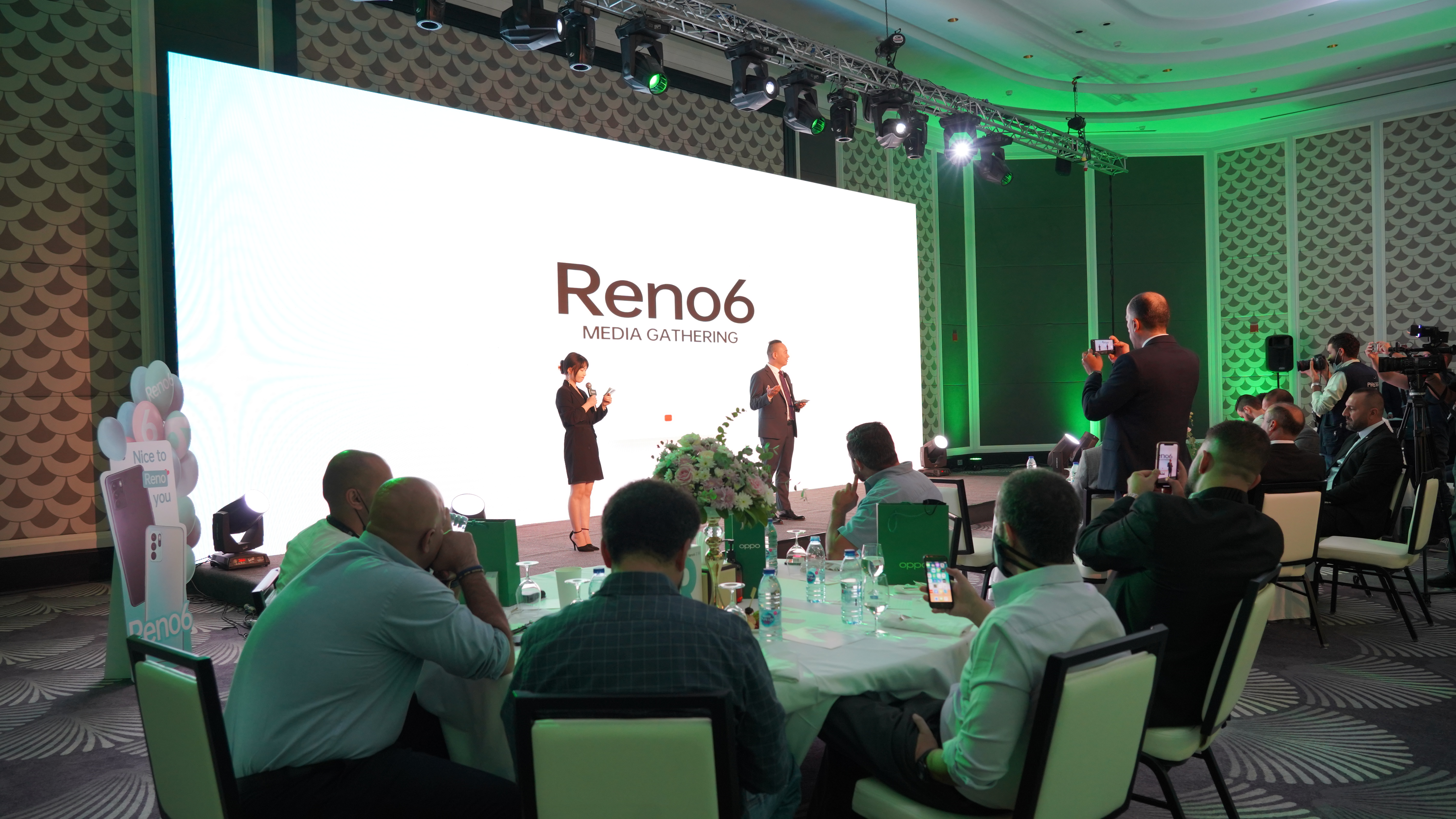 OPPO الأردن تعقد لقاءً صحفياً للتعريف بسلسلة هواتف 5G  Reno6 الجديدة في السوق الأردني