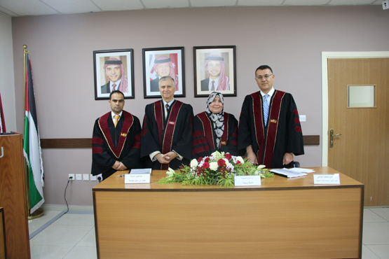 رسالة ماجستير بجامعة الشرق الأوسط حول إدارة الأرباح وبورصة عمان 