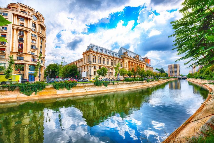 بوخارست ..  وجهة مناسبة لميزانيات السائحين المتوسط والقليلة