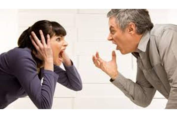 أشعر بالندم لارتباطي بهذا الزوج .. كيف اتصرف؟