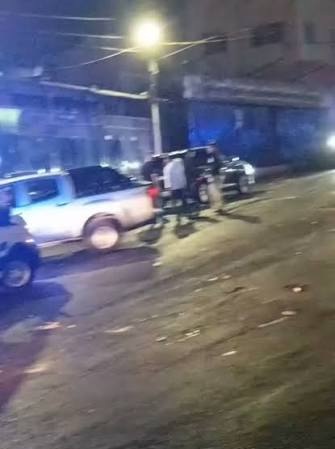 إصابة حدثين أحدهما بعيار ناري بمشاجرة في جبل الجوفة