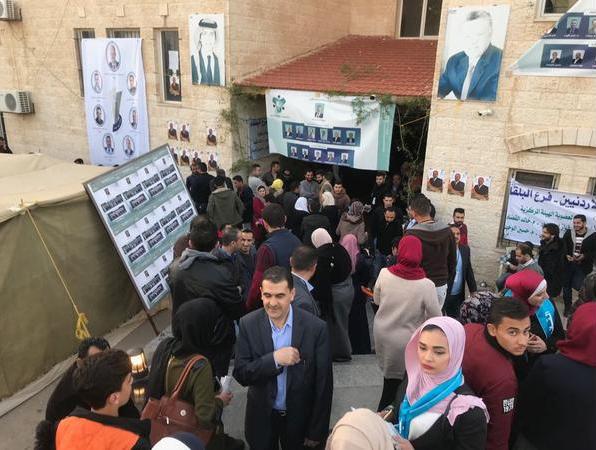 انتخابات المهندسين تشعل حربا كلامية بين الأقطاب السياسية و تكشف اختلالات عميقة