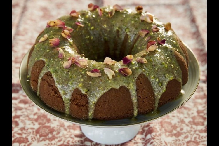 طريقة عمل كيك الليمون والفستق