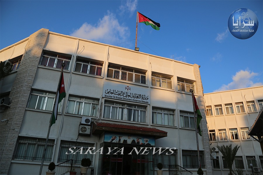 14 شباط بدء التدريس في الفصل الدراسي الثاني بجميع الجامعات الرسمية وتحديد آلية التدريس وعقد الامتحانات لاحقا 