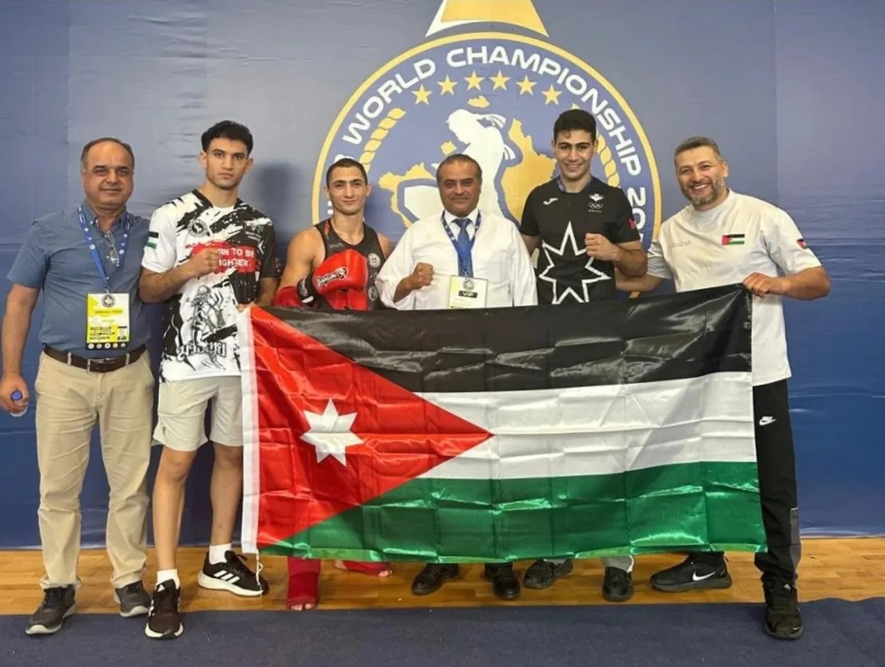 عوض والسيفي يحزران ذهبتيان في بطولة العالم للمواي تاي  ..  ويتحدثان عن الانجاز