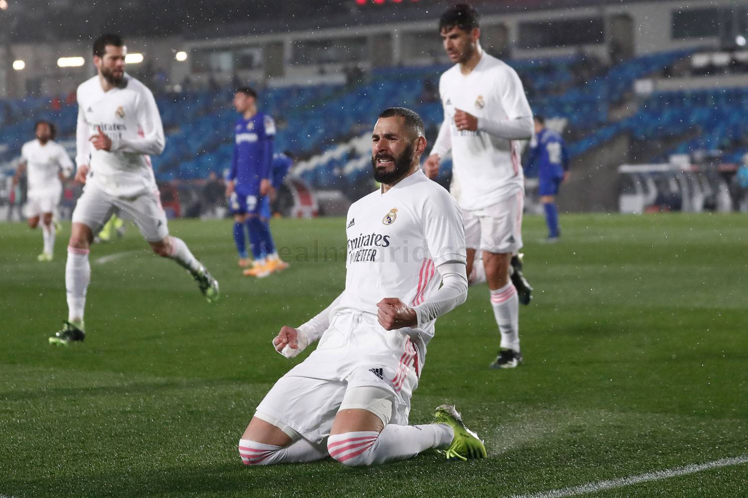 جدول ترتيب هدافي الدوري الإسباني ..  كريم بنزيما يقترب من رباعي المقدمة