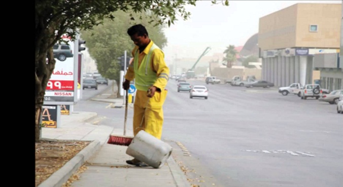 اقتلاعُ عين عامل نظافة يثير غضبًا عارمًا في السعوديّة