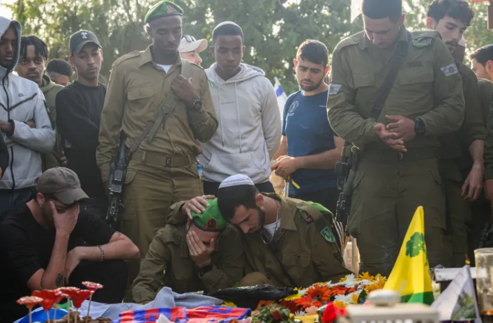 انتحار ضابط "إسرائيلي" رفيع يُعَد من أقدم مشغلي المسيَّرات في الجيش