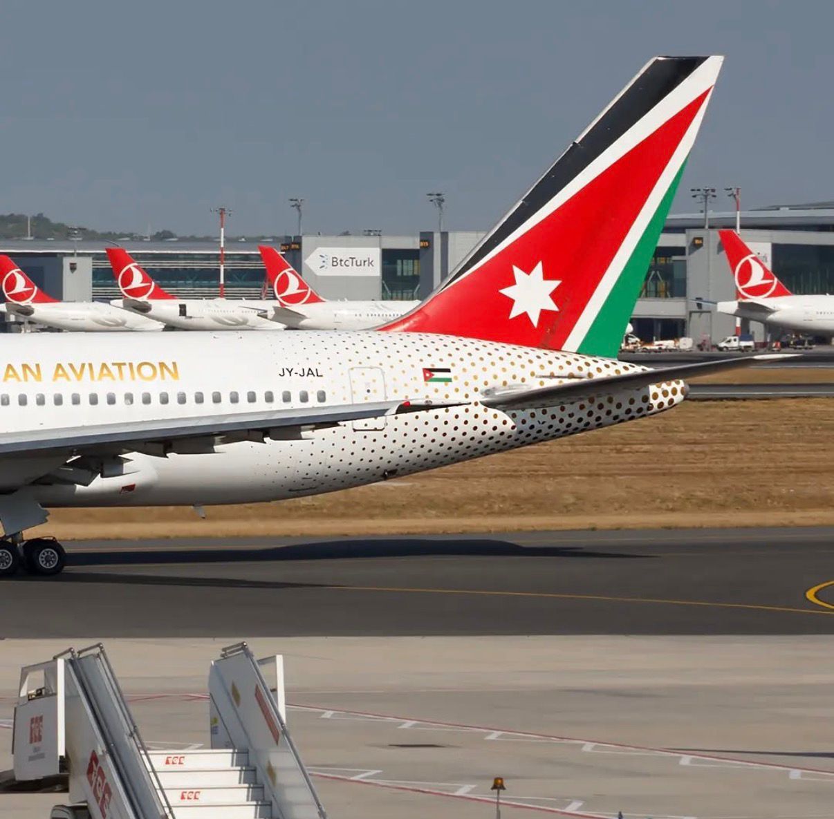 الأردنية للطيران: استمرار تشغيل جميع الرحلات المجدولة دون أي إلغاء