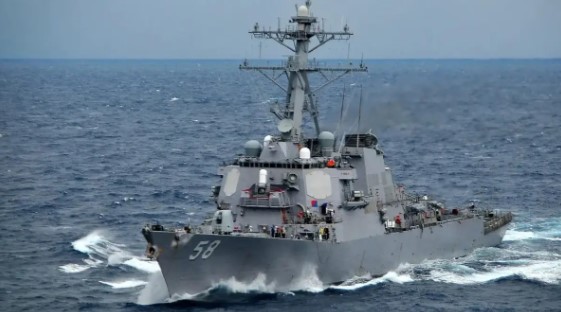 الجيش الأميركي: دمرنا 4 مسيّرات حوثية استهدفت سفينة حربية