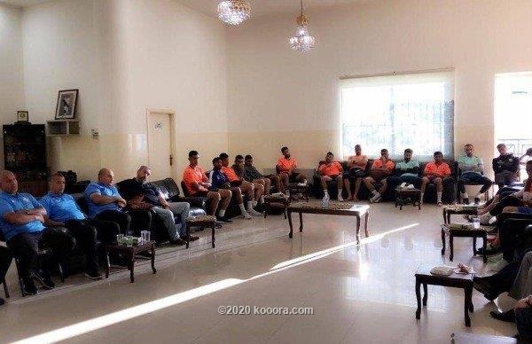 رئيس السلط يطالب اللاعبين بالروح القتالية