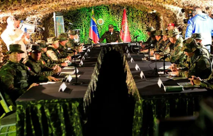 يسكن في قلب ملجأ محصن تحت الأرض ..  كيف اعتقل مادورو؟