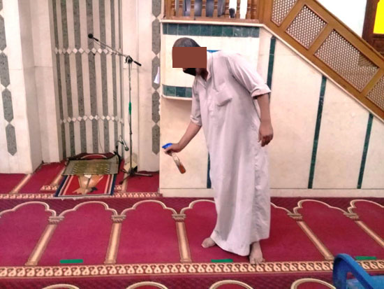 عدد من أئمة المساجد يناشدون عبر سرايا الجهات المعنية لزيادة راتب إمام الصندوق