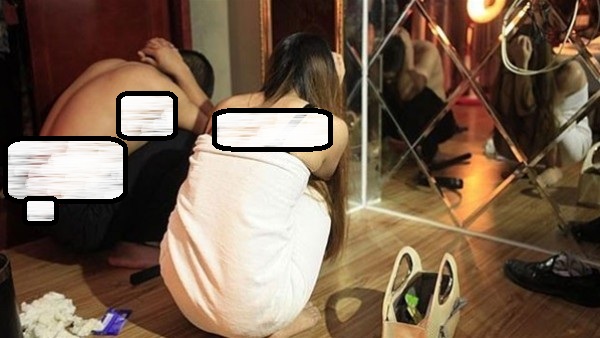 مصر : تعرف على حيلة فتاة "حسناء" لابتزاز ضحاياها وتصويرهم عراه  ..  "تفاصيل"