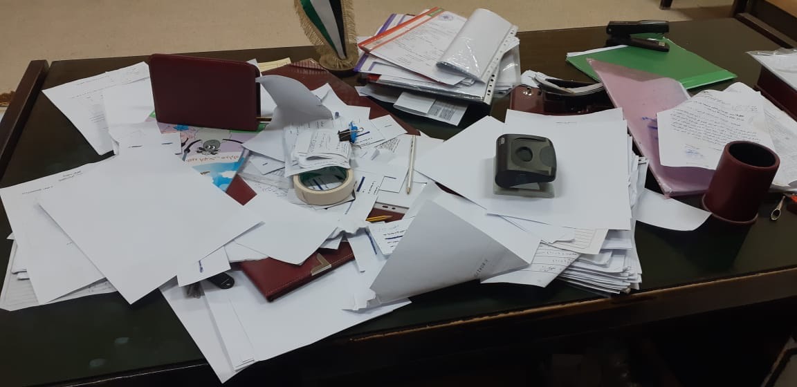 بالصور  .. أولياء أمور يعتدون على معلمات مدرسة بالتخريب والتكسير في الزرقاء 
