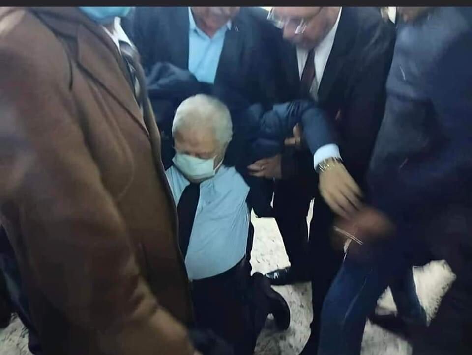 وفاة نقيب المحامين في مصر أثناء مرافعة ..  صورة 