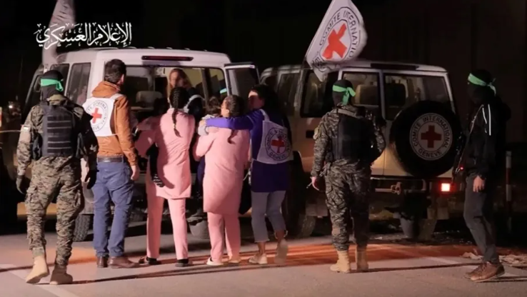 مصادر عبرية: مفاوضات عنيدة وصعبة تجري مع حماس عبر الوسطاء