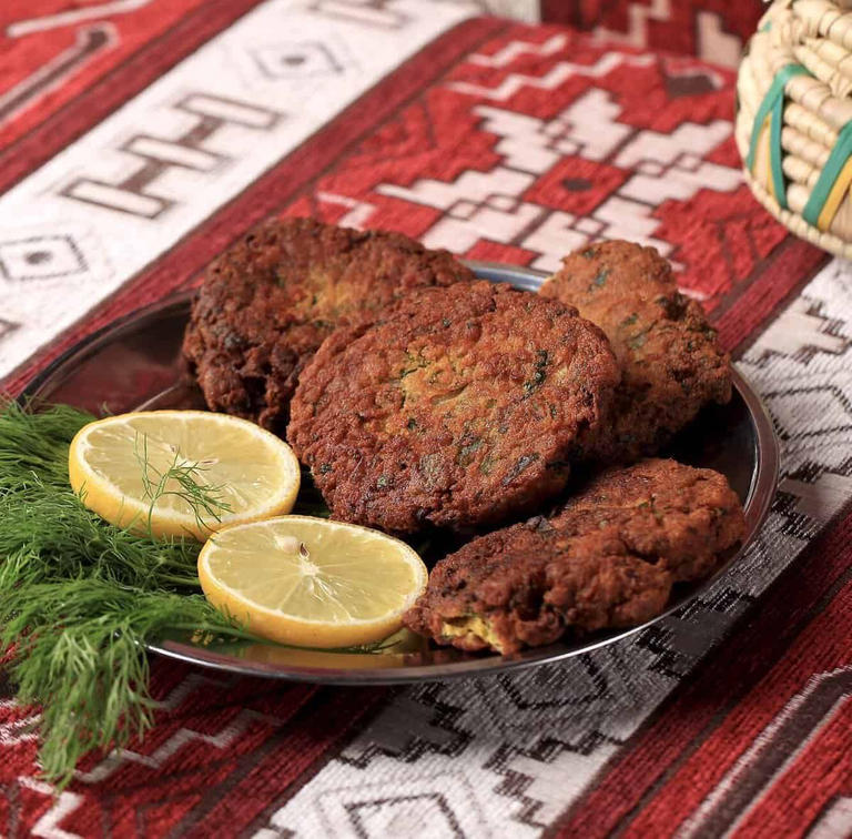 بالفيديو  ..  طريقة عمل الكباب البحريني ..  أكلة شتوية مميزة