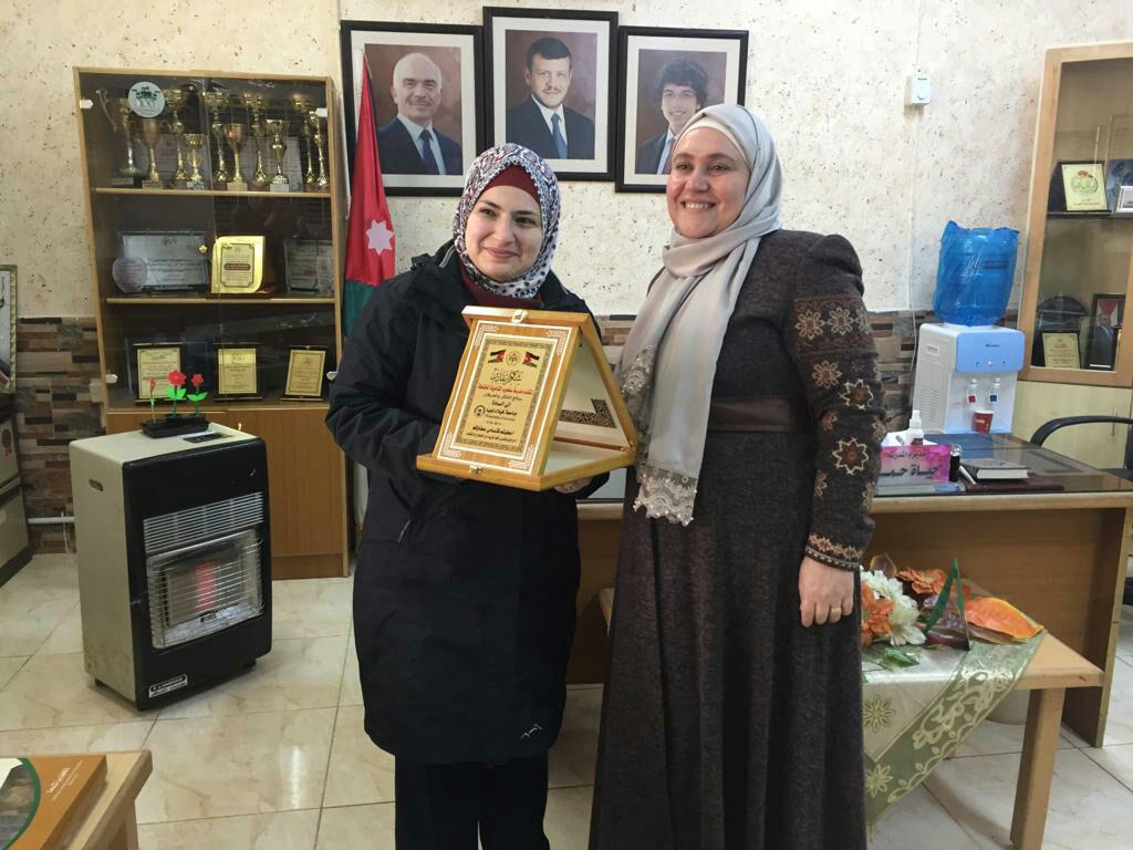 جامعة فيلادلفيا في زيارة توعوية لمدرسة سلحوب الثانوية المختلطة 