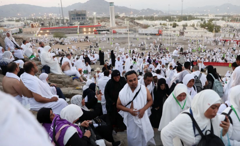 رقم خيالي ..  حجم استهلاك البيانات بمكة المكرمة في يوم واحد