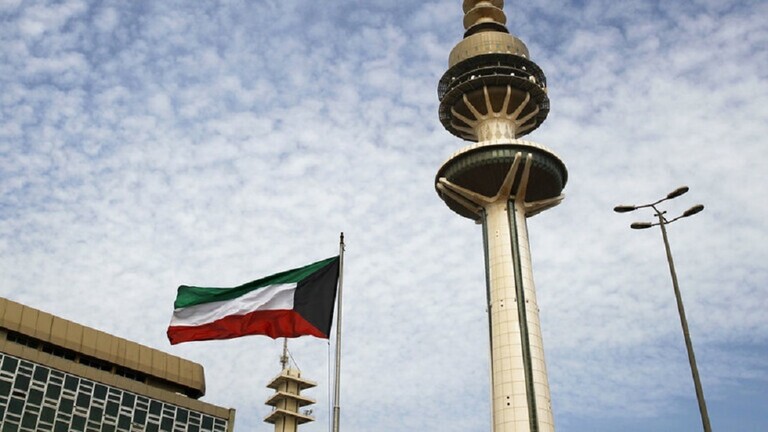 الكويت تعلن وقف إصدار سمات الدخول إليها "حتى إشعار آخر"