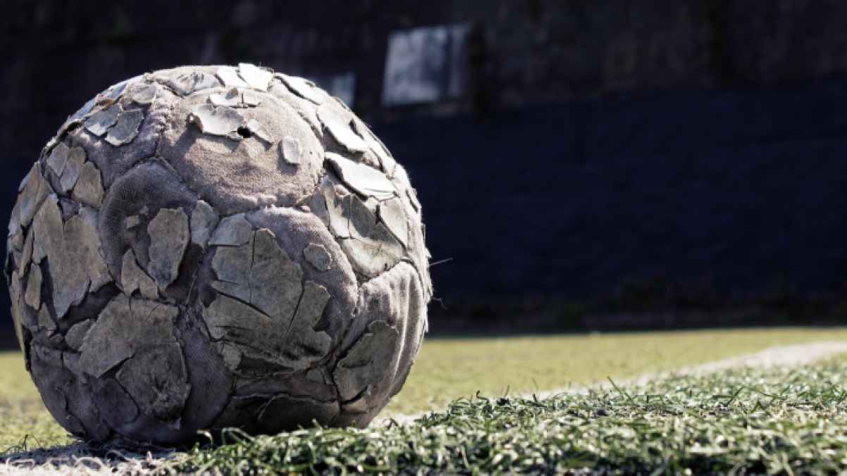 وفاة لاعب كرة قدم إثر حادث أثناء مشاركته في مبادرة رمضانية خيرية