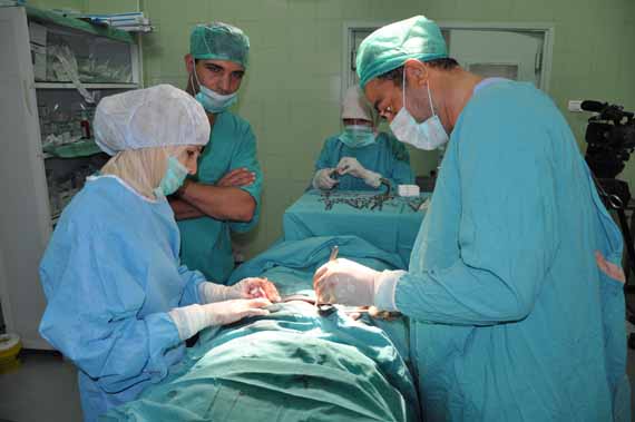 اجراء عملية قلب مفتوح وخطيرة بنجاح لمريض خمسيني في مستشفى الملك المؤسس ..  تفاصيل