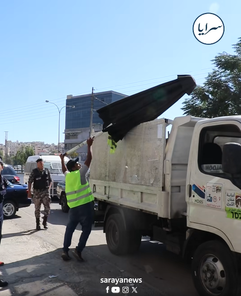 إجراءات الأمانة ضد الاعتداء على الأرصفة تحظى برضى شعبي واسع ومطالبات بتعميمها في باقي المحافظات - فيديو 
