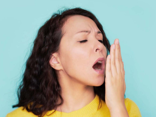 لماذا تتغير رائحة النفس أثناء الصيام؟