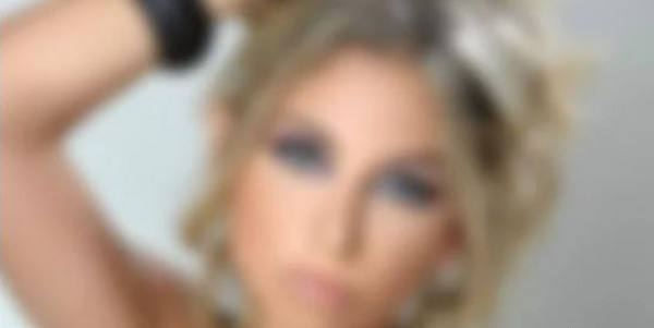 إصابة مذيعة عربية شهيرة بفيروس كورونا ..  صور 