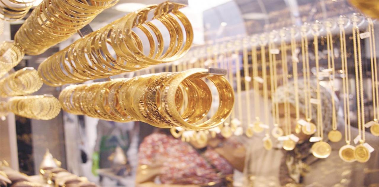 37.3 دينار سعر غرام الذهب عيار 21 محليا
