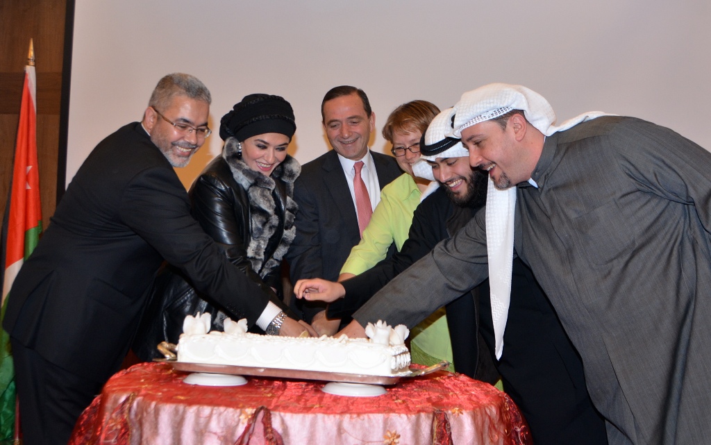 الملكية الأردنية تحتفل بيوبيلها الذهبي في الكويت .. صور