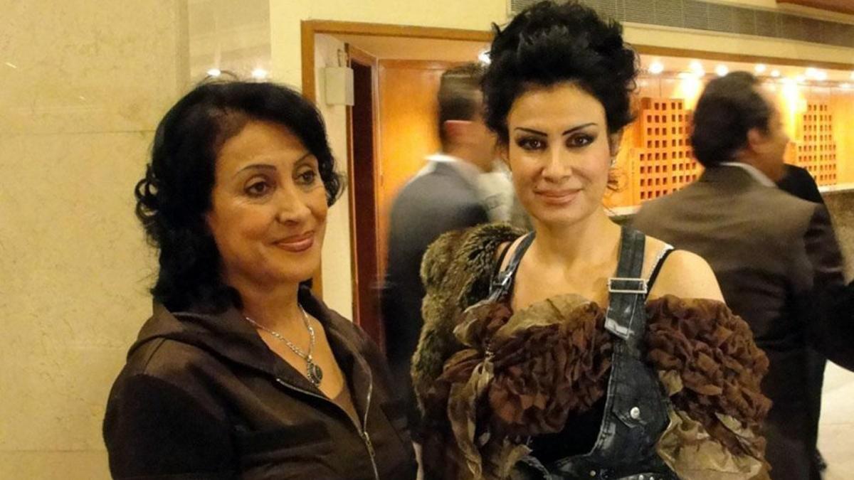  فنانة سورية من دار المسنين : ابني معذور