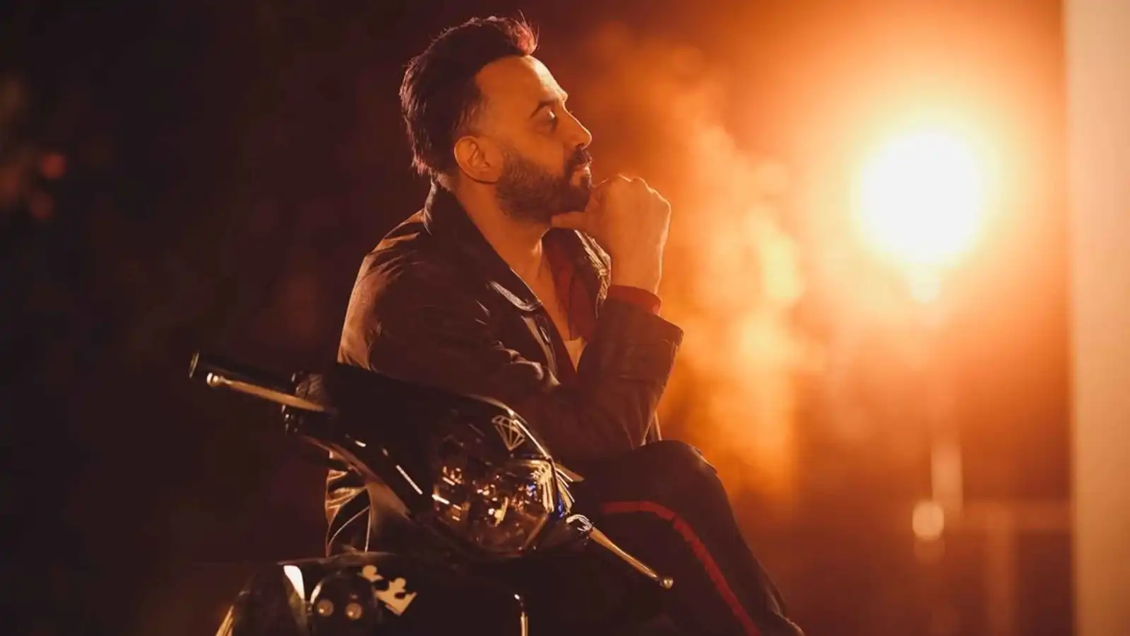 بين الدموع وتهديدات سحب الجنسية ..  قصي خولي بتصريحات نارية 