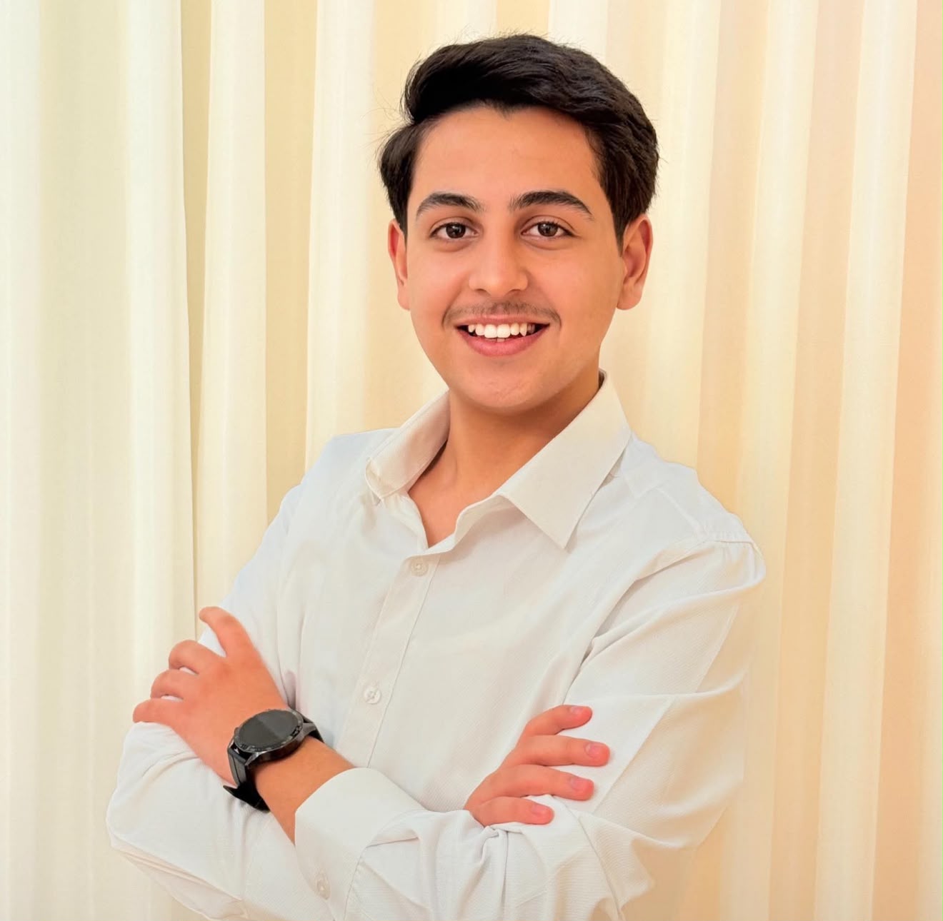  وسام رائد العساف .. مبارك النجاح 