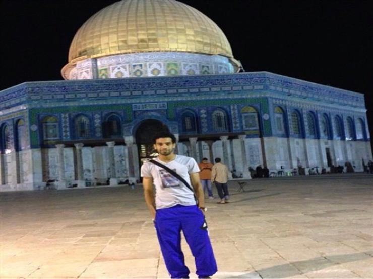 محمد صلاح ينشر صورة له من القدس ..  ويوجه رسالة لقادة العالم