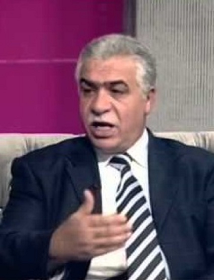  الدكتور عبد الحكيم أخو ارشيده مبارك 