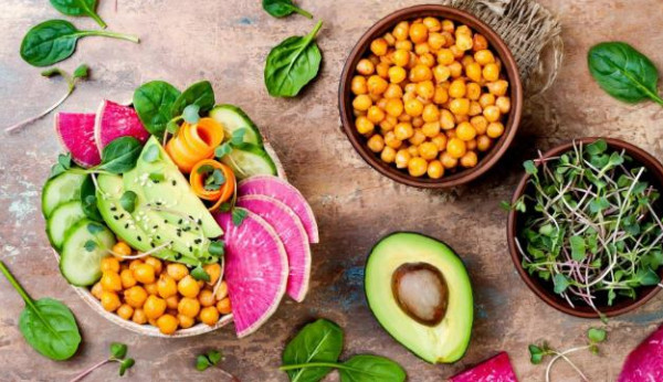 هل جرّبتِ الرجيم النباتي Vegan Diet لإنقاص وزنكِ في السنة الجديدة؟ 