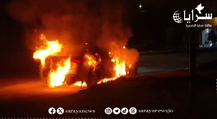 بالفيديو ..  كوادر الدفاع المدني تتعامل مع حريق مركبة في إربد