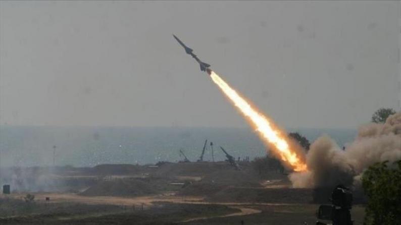 إذاعة الاحتلال: دوي انفجار في منطقة عراد شرق بئر السبع عقب إطلاق صاروخ من اليمن وتفعيل صفارات الإنذار
