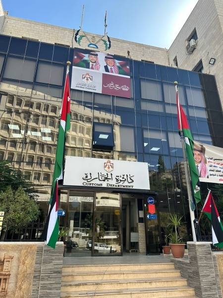 وفاة عقيد جمارك متأثراً بإصابته بحادث العقبة وارتفاع عدد الوفيات إلى اثنتين