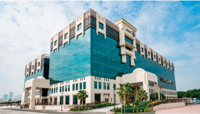 الامارات  ..  موظف يختلس بودرة ذهب بـ 490 ألف درهم من مكان عمله