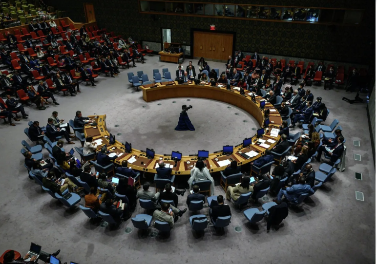 مجلس الأمن الدولي يخفق في إقرار مشروع قرار بشأن فتح هرمز