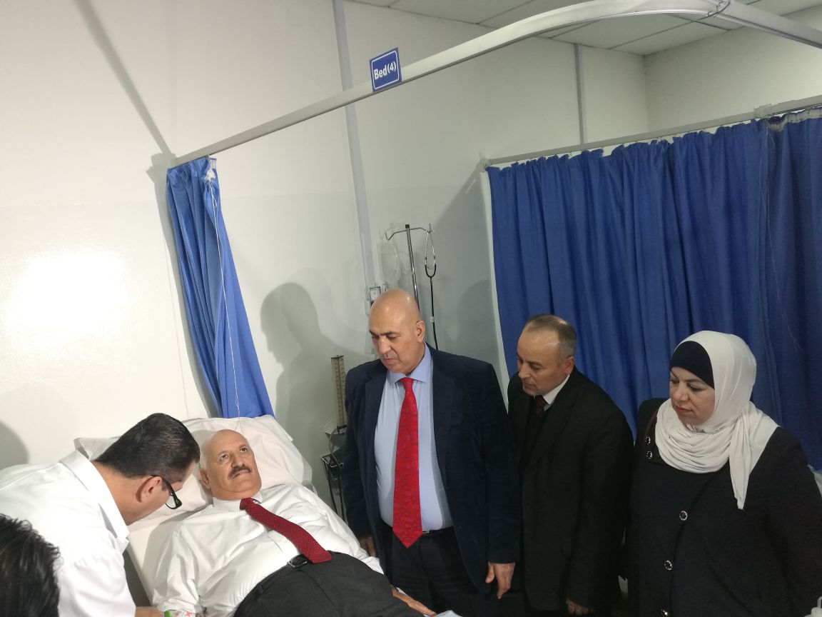 مستشفى الزرقاء الحكومي الجديد يقيم حملة للتبرع بالدم  .. صور 