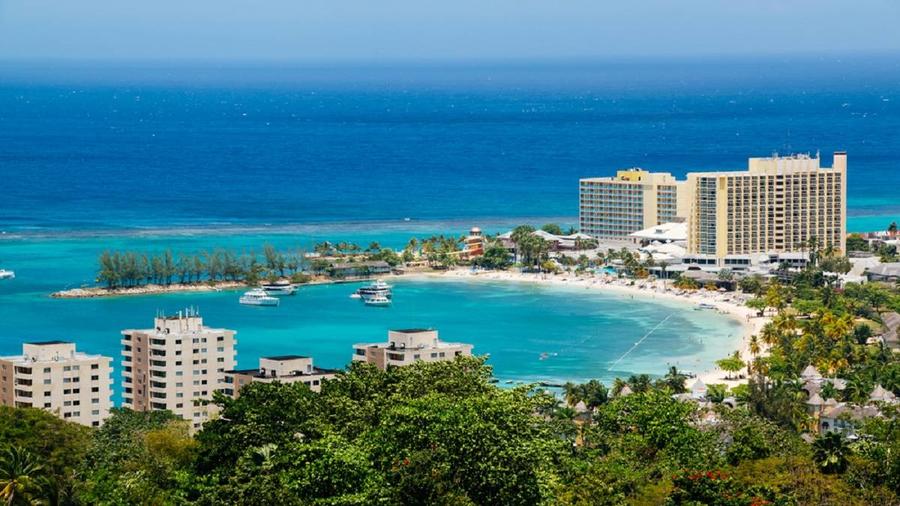 بالصور ..  جولة على أفضل الأماكن السياحية في جامايكا