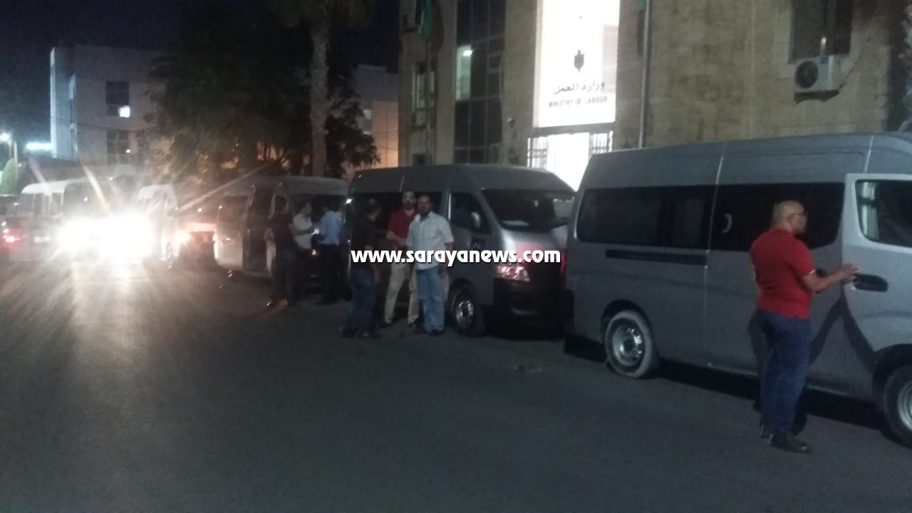 بالصور .. اصابة شخص في مشاجرة بمنطقة الغويرية بالزرقاء 