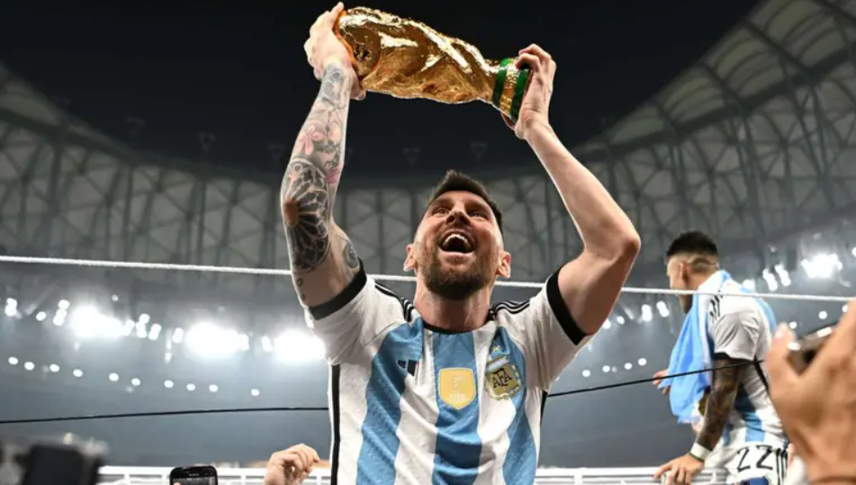 ميسي: أتمنى أن ألعب كأس العالم 2026