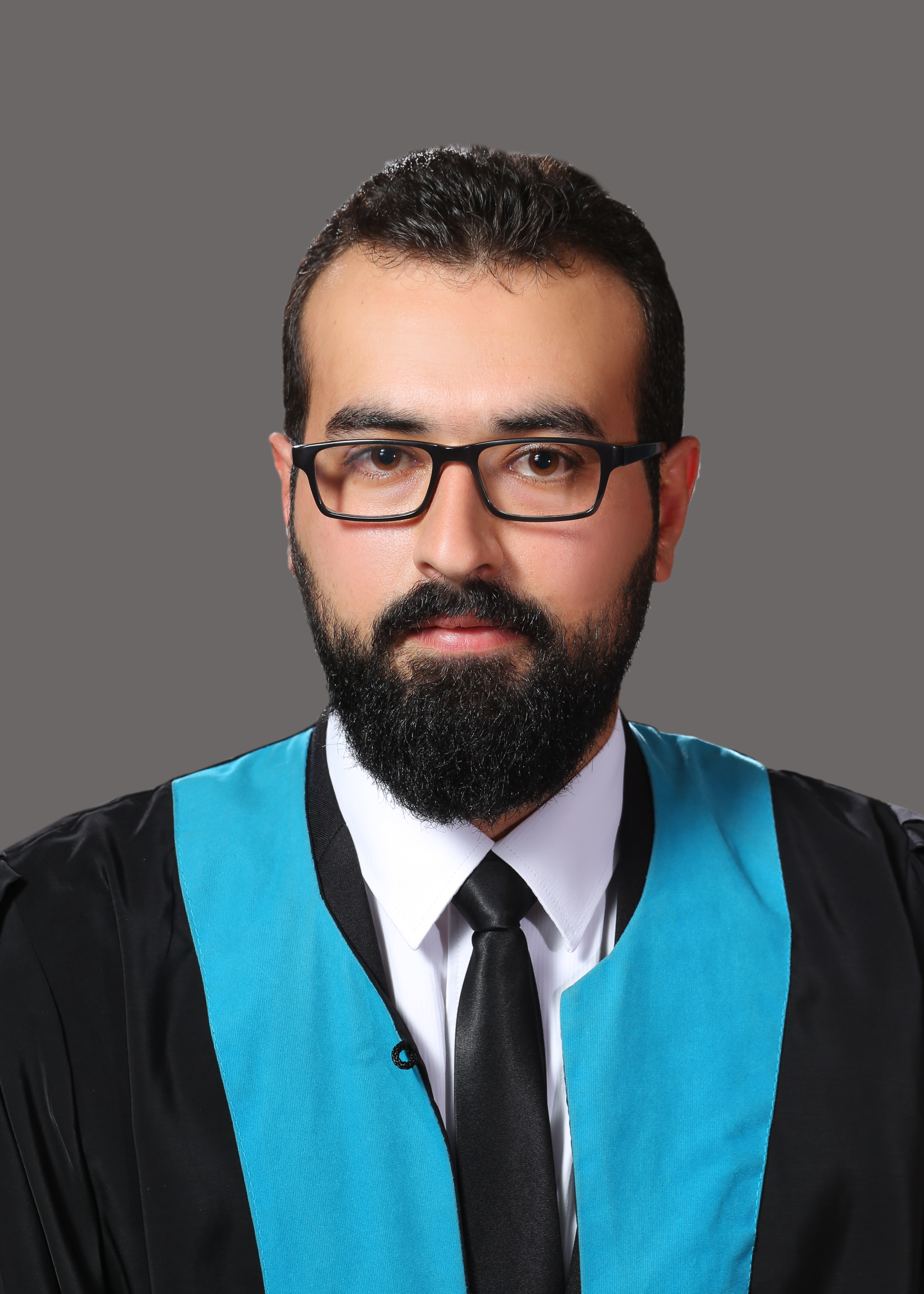 رائد محمد خريسات .. مبارك الماجستير