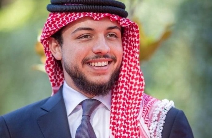 ولي العهد: نسأل الله أن يعيد على أمّتنا هذه المناسبة المباركة بالصحة والعافية