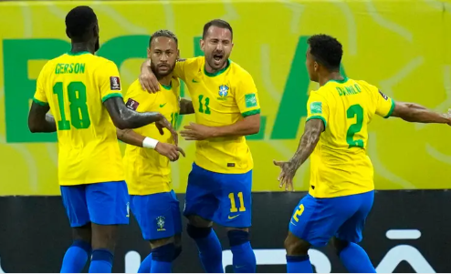 لاعب البرازيل يعلن إصابته بالسرطان وخضوعه لجراحة